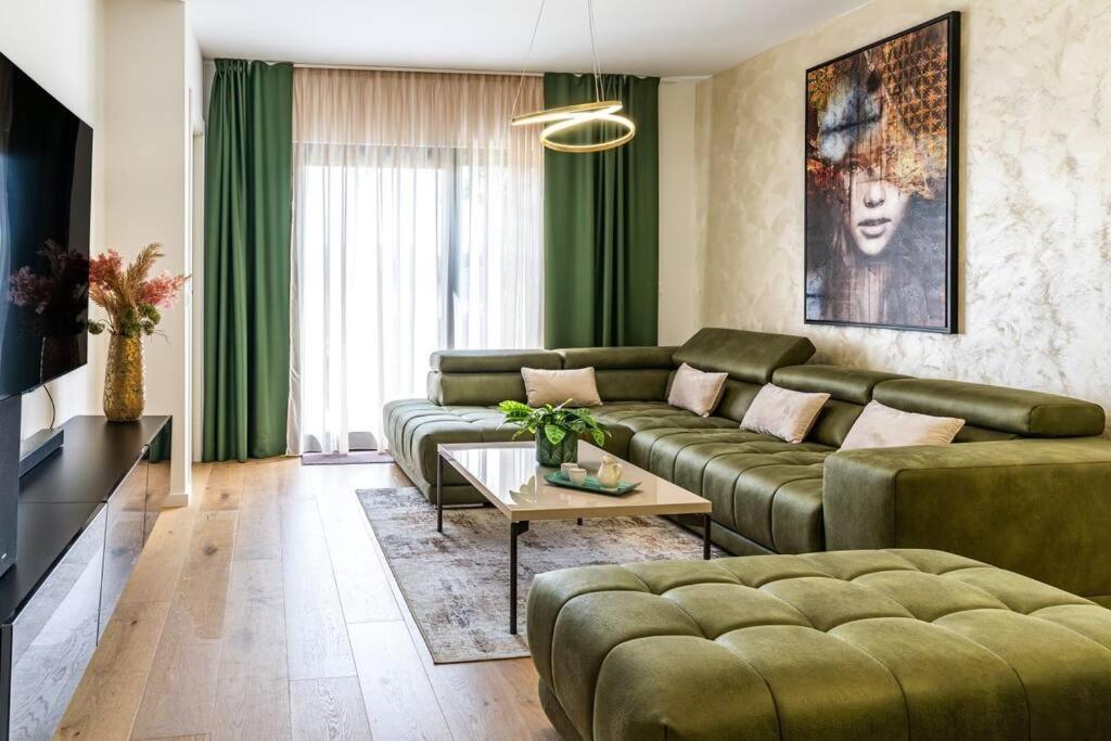 Capsula Luxury Apartment Umag Exteriér fotografie