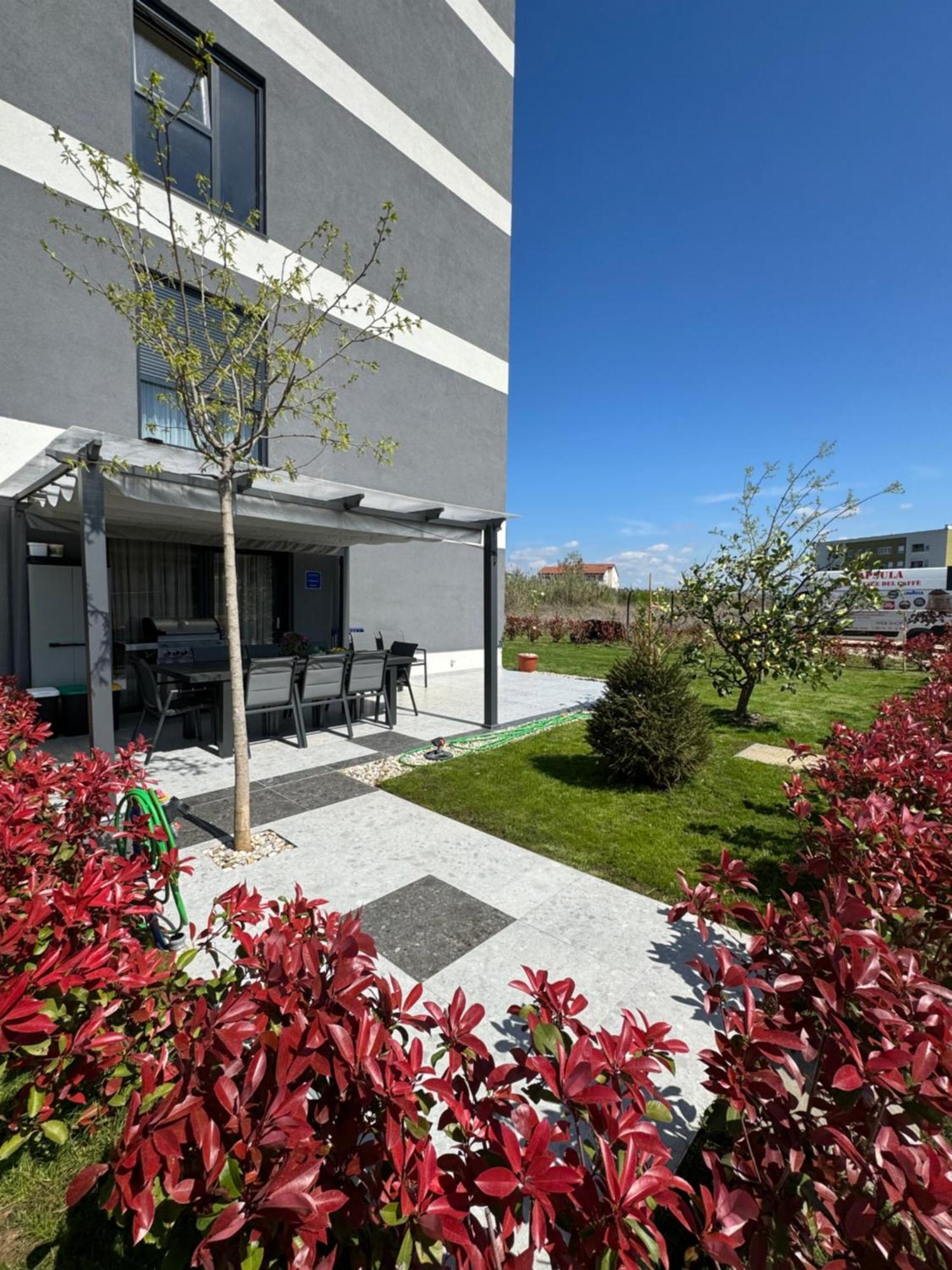 Capsula Luxury Apartment Umag Exteriér fotografie